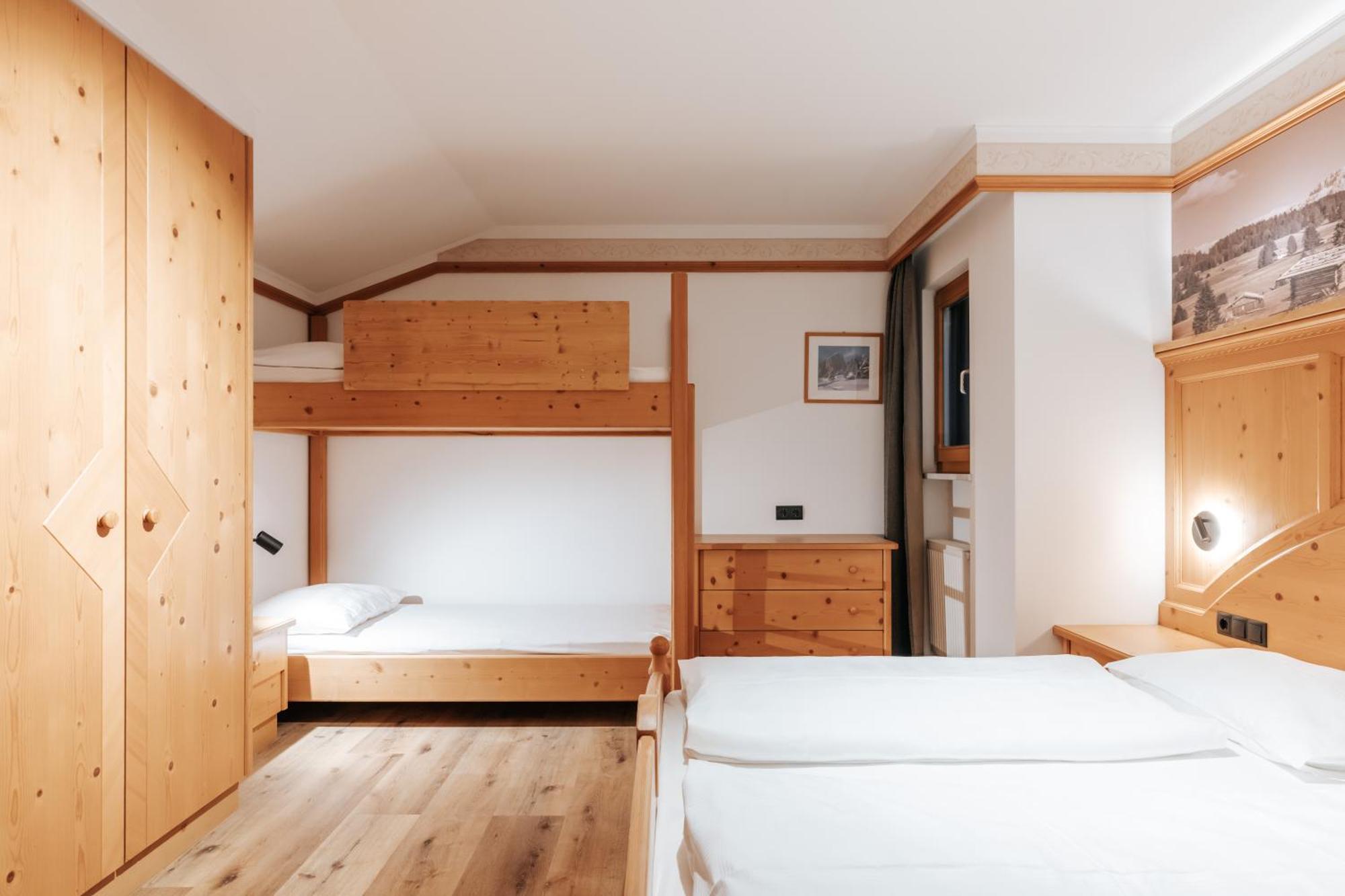 Hotel Tannenhof 브루니코 외부 사진